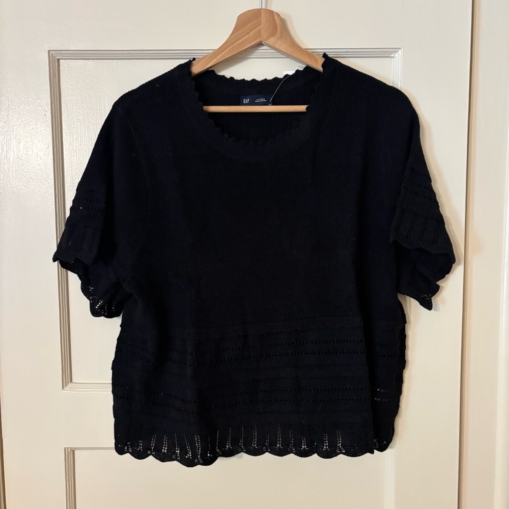 Gap black linen blend pointelle cropped sweater